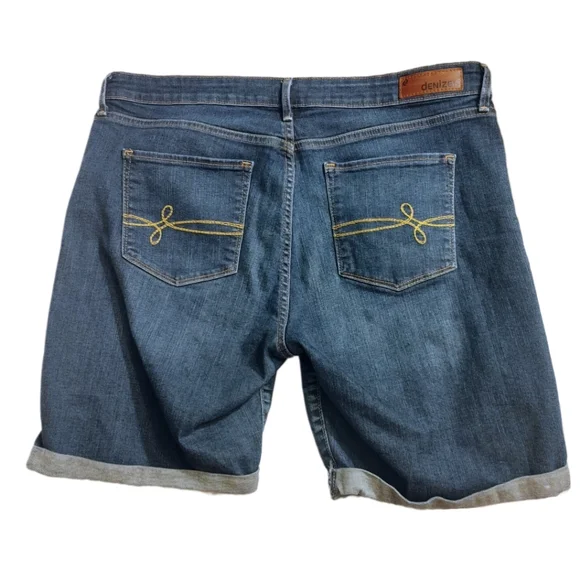 Denizen High Rise Jean Shorts size 12 - Picture 4 of 5
